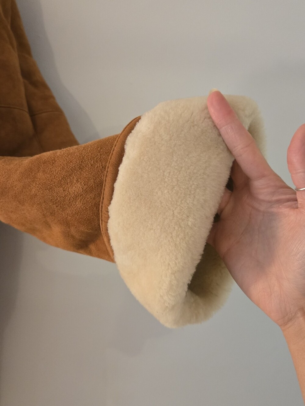 100% Shearling Hooded Suede Coat in Chestnut Brown - Picture 4 of 6